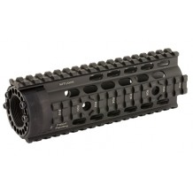 UTG PRO 4/15 CARB FF QUAD RAIL BLK